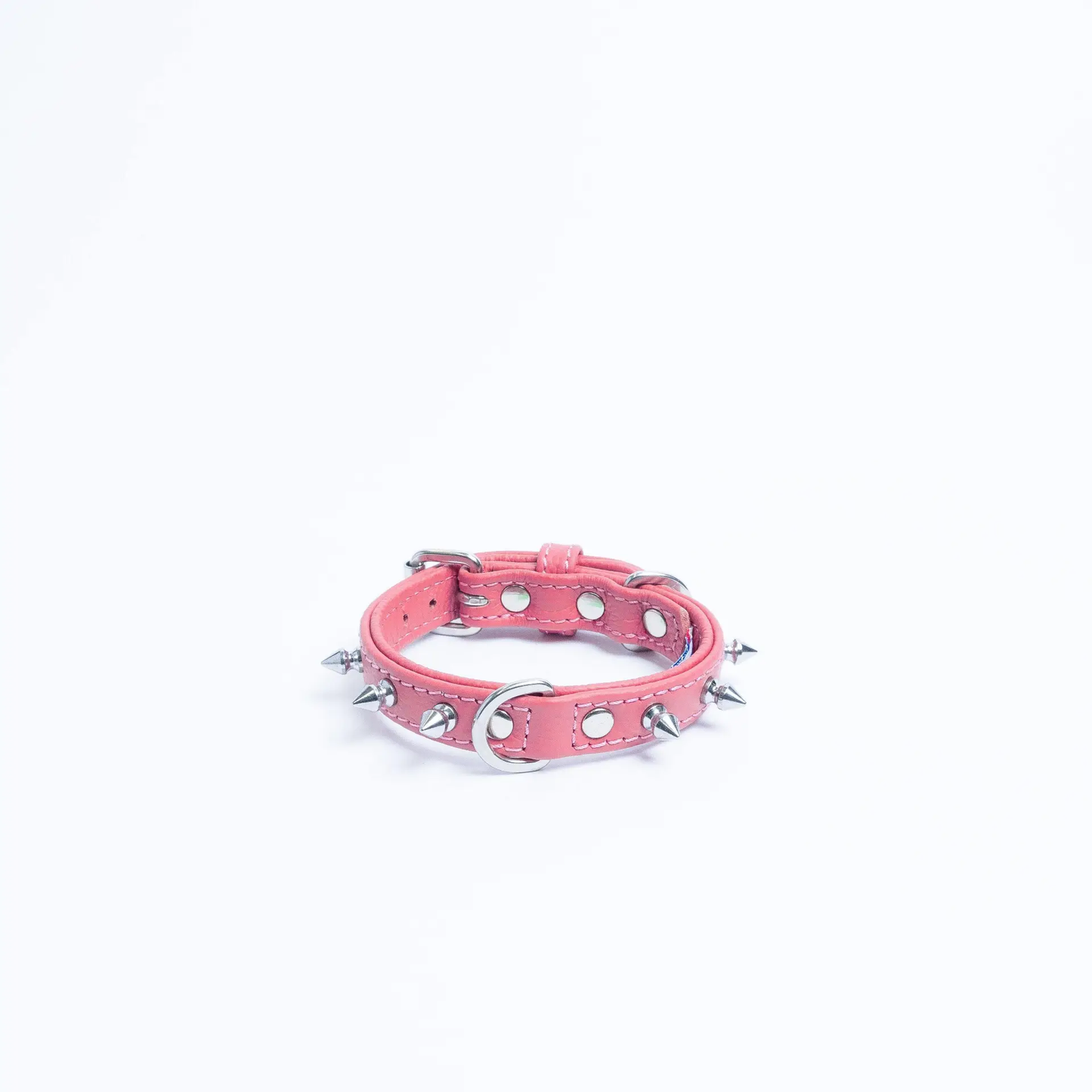 pink dog collar with spikes