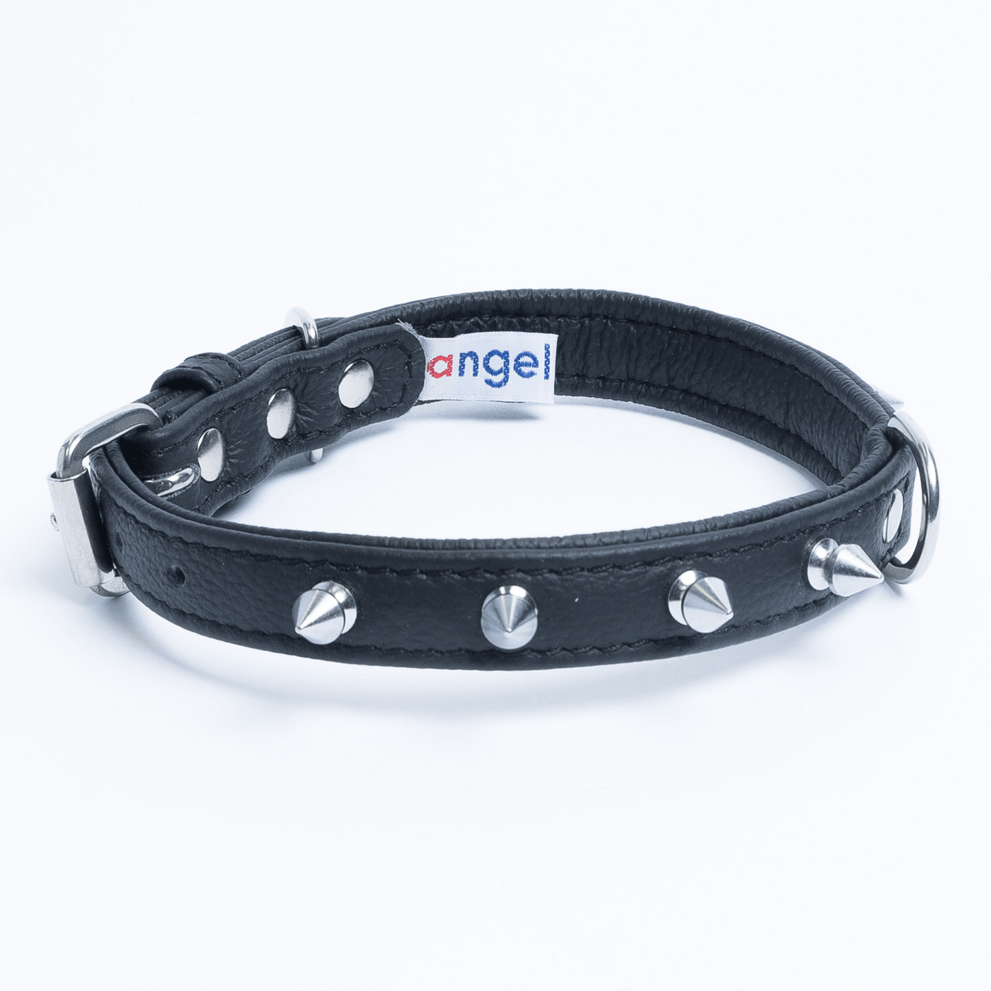 black dog collar with spikes